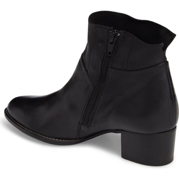 🌺Paul Green Nelly Bootie in Black Leather $375 - Picture 3 of 6